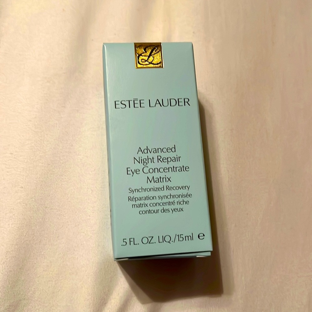 Estee Lauder Advanced Night Repair Eye Concentrate Matrix. NWT